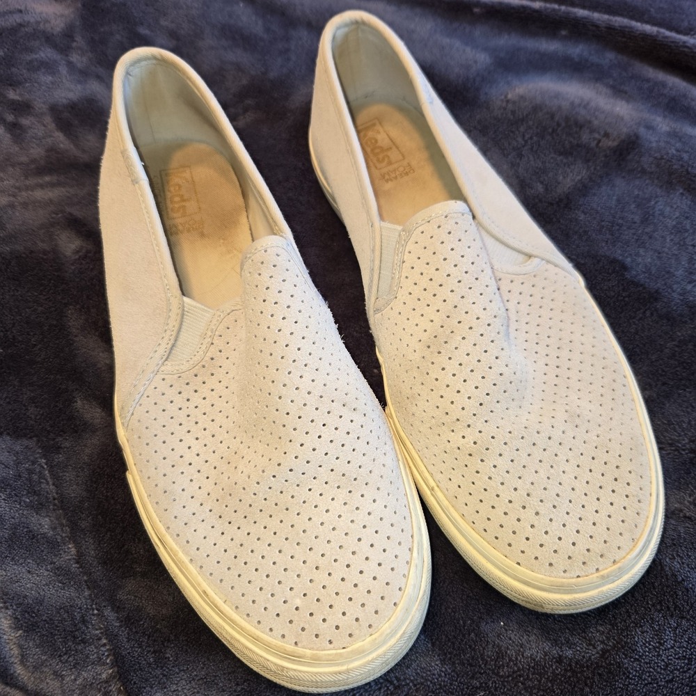 Keds Pitaschio Green Faux Suede Perforated Foam Slip On Womens Sneakers 9